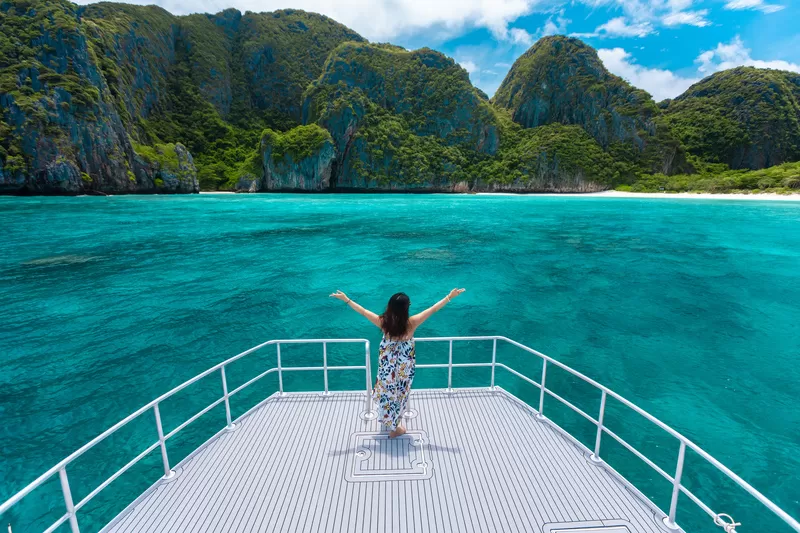 PHI PHI + MAYA + BAMBOO + MAITON SUNSET BY SPEED CATAMARAN