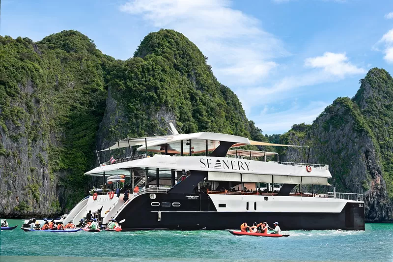 LUXURY CATAMARAN PHANG NGA BAY + JAMESBOND ISLAND